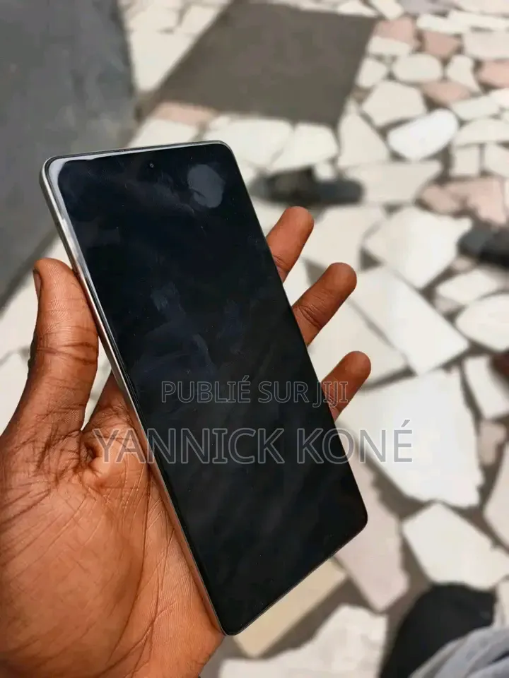 Nouveau Tecno Camon 30 5G 256 GB Vert