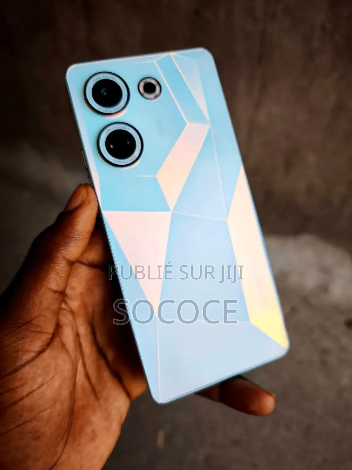 Nouveau Tecno Camon 20 128 GB Blanc