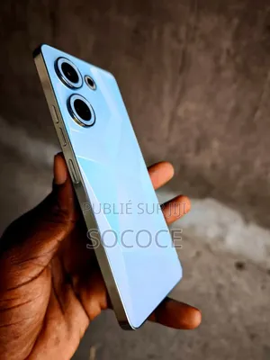 Nouveau Tecno Camon 20 128 GB Blanc