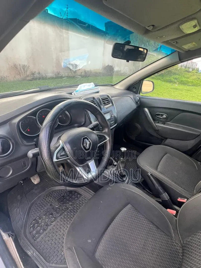 Renault Logan 2018 Blanc