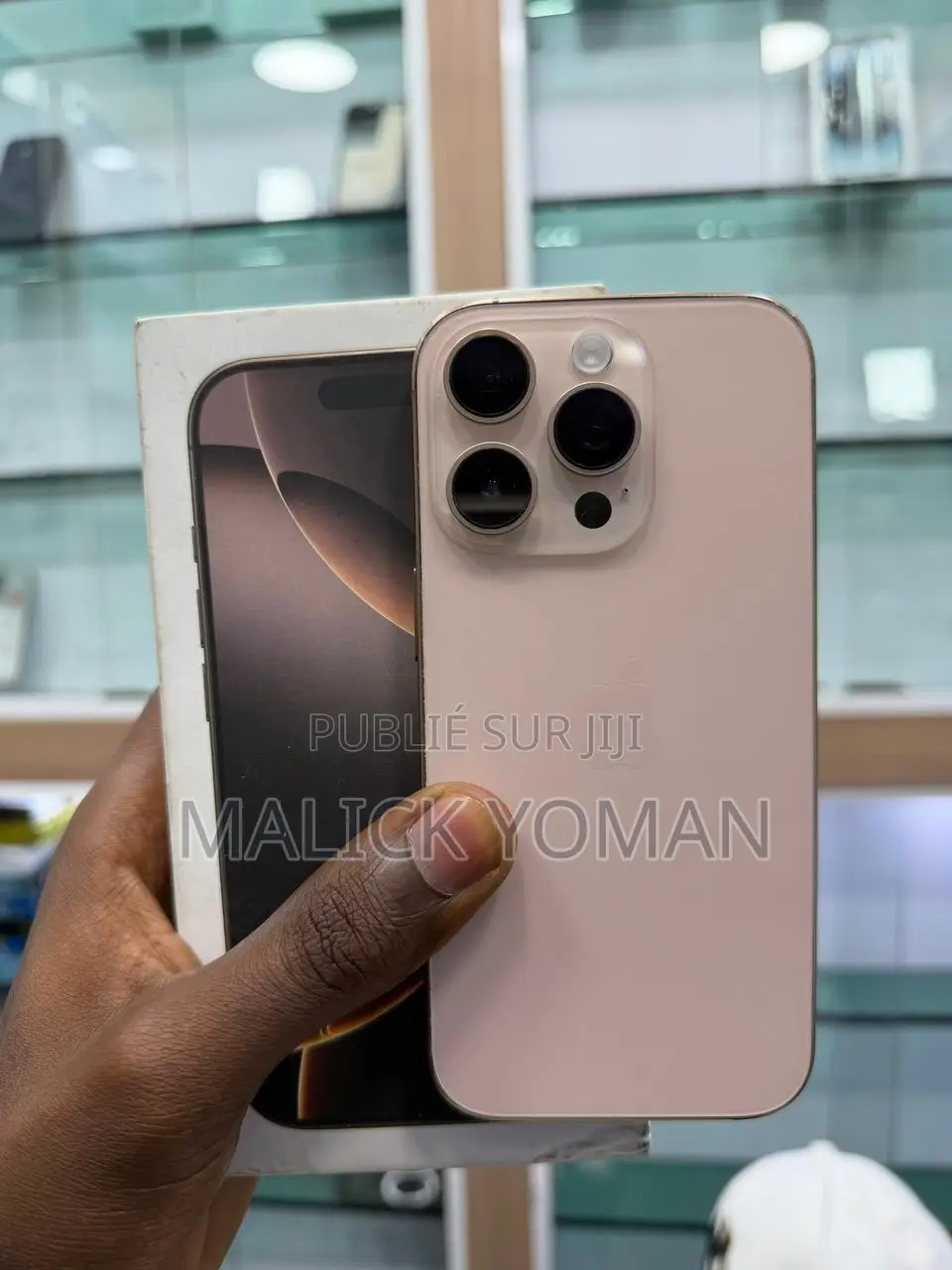Apple iPhone 16 Pro 128 GB Doré