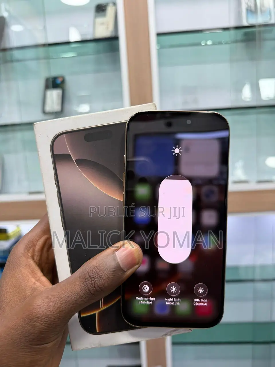 Apple iPhone 16 Pro 128 GB Doré
