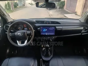 Toyota Hilux Revo Double Cab Deisel 2.4 AWD 2021 Noir
