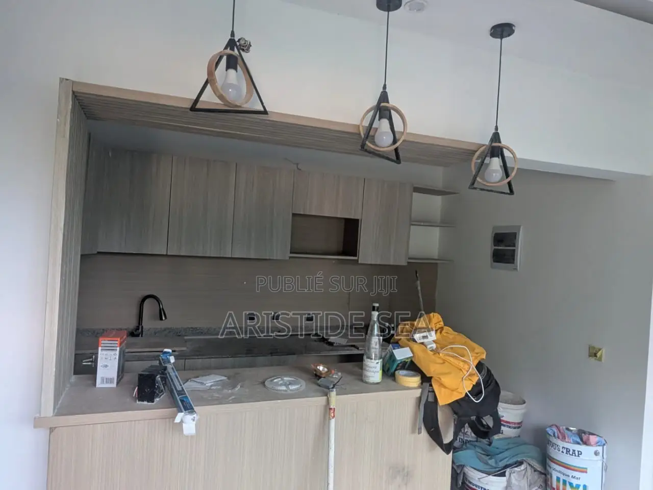 3chbre Villa dans Aristide, Bingerville à Vendre