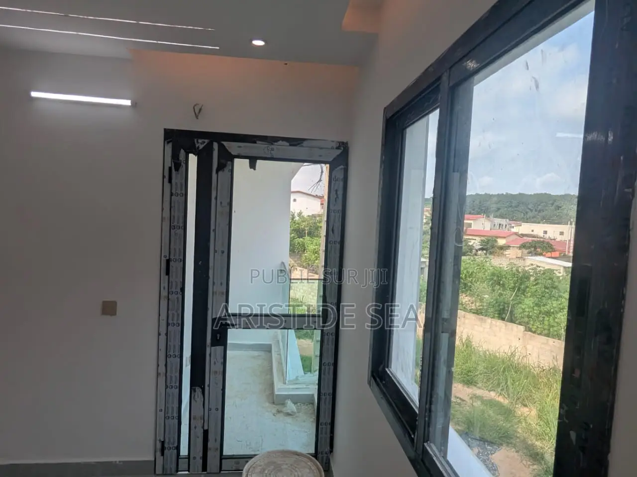 3chbre Villa dans Aristide, Bingerville à Vendre