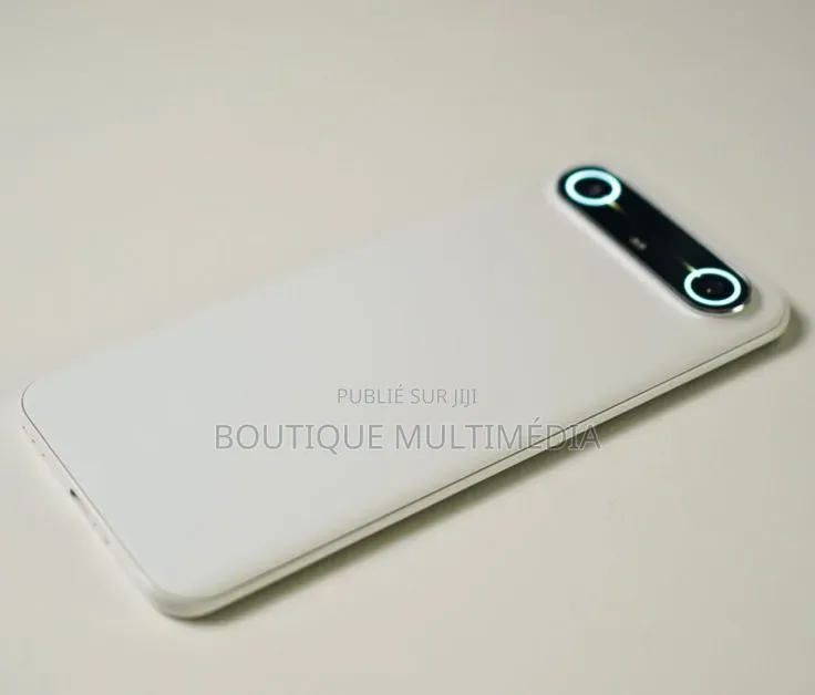 Nouveau Tecno Camon Slim 256 GB Autre