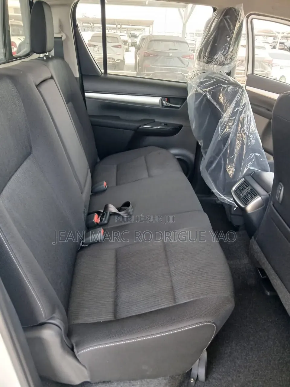 Nouveau Toyota Hilux 2026 Blanc cassé