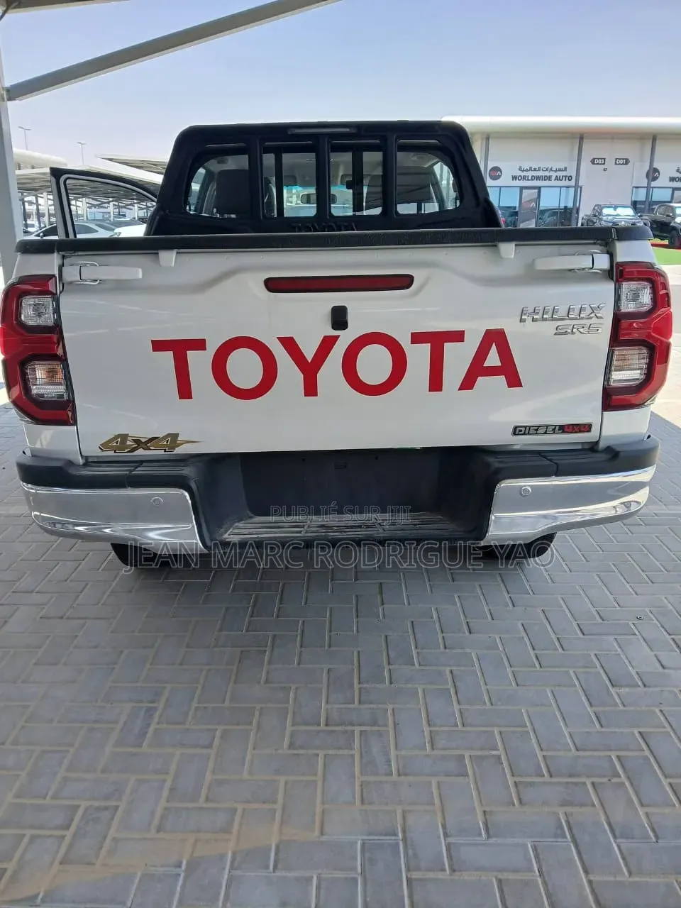 Nouveau Toyota Hilux 2026 Blanc cassé