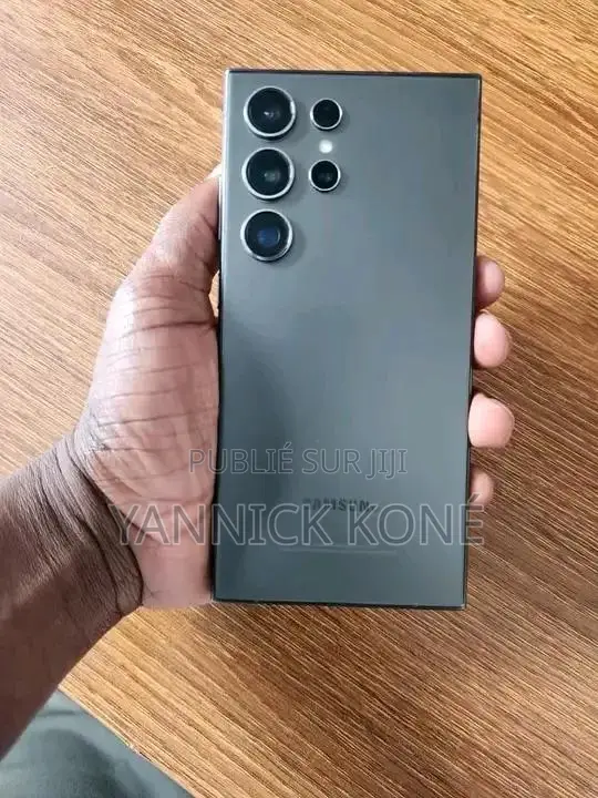 Nouveau Samsung Galaxy S24 Ultra 256 GB Noir