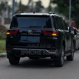 Nouveau Toyota RAV4 2026 Noir