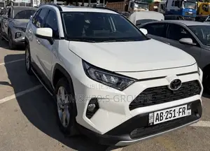 Toyota RAV4 Limited 2021 Blanc