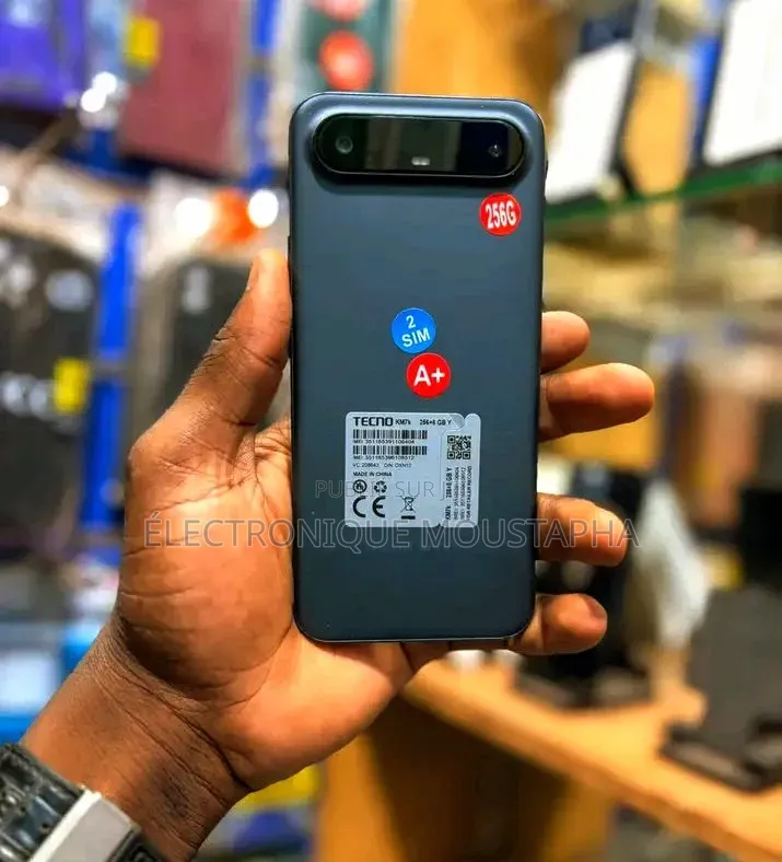 Nouveau Tecno Spark Slim 256 GB Bleu