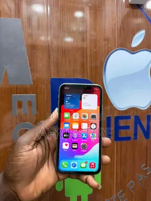 Apple iPhone 11 64 GB Vert