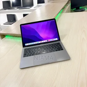Nouveau Apple MacBook 2017 16GB Intel Core i7 SSD 512GB