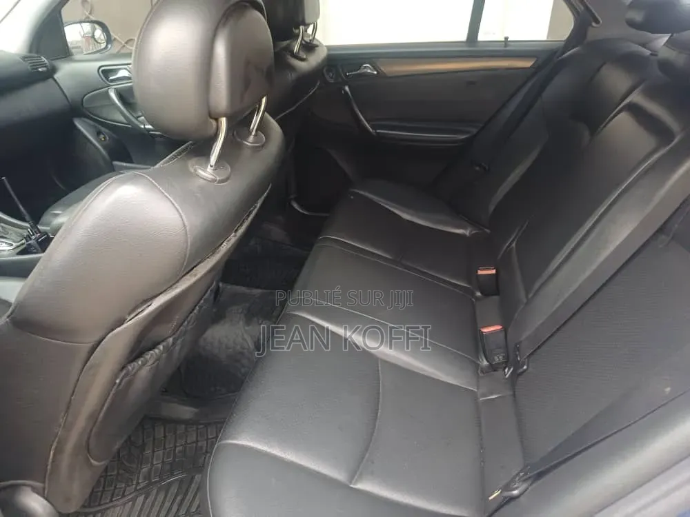Mercedes-Benz C200 2004 Bleu