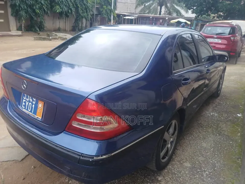 Mercedes-Benz C200 2004 Bleu