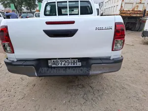 Toyota Hilux 2019 Blanc