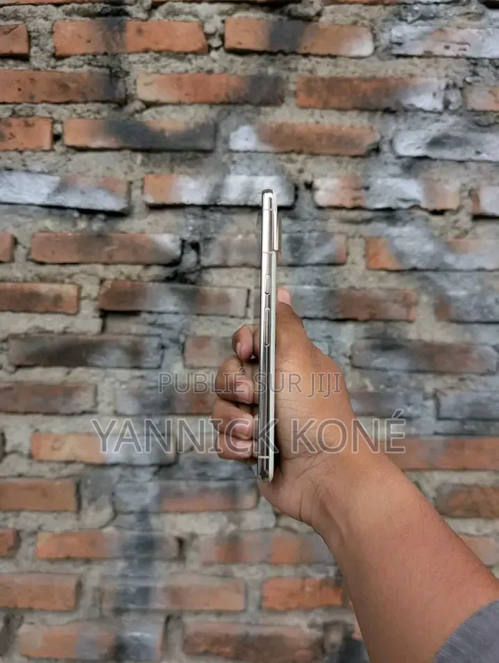 Nouveau Google Pixel 8 Pro 256 GB Doré