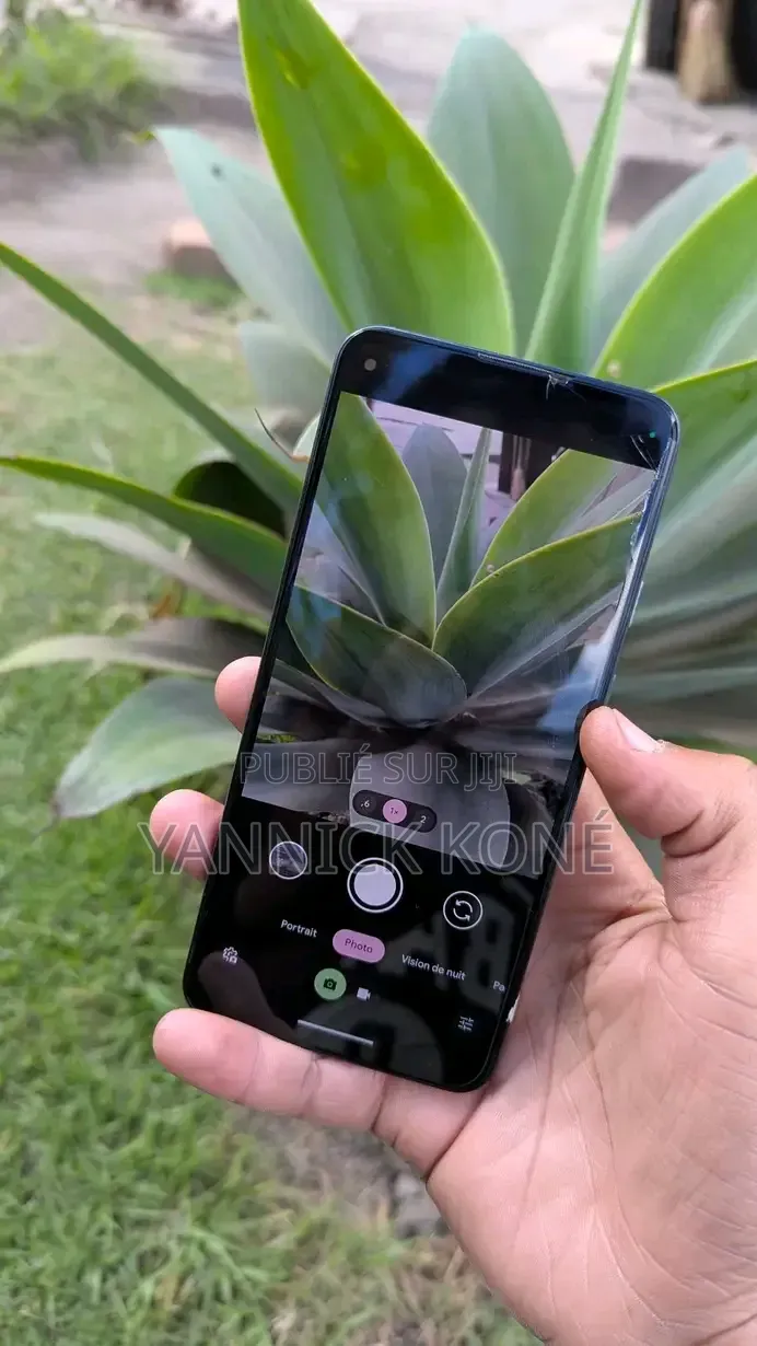 Nouveau Google Pixel 5a 5G 128 GB Noir