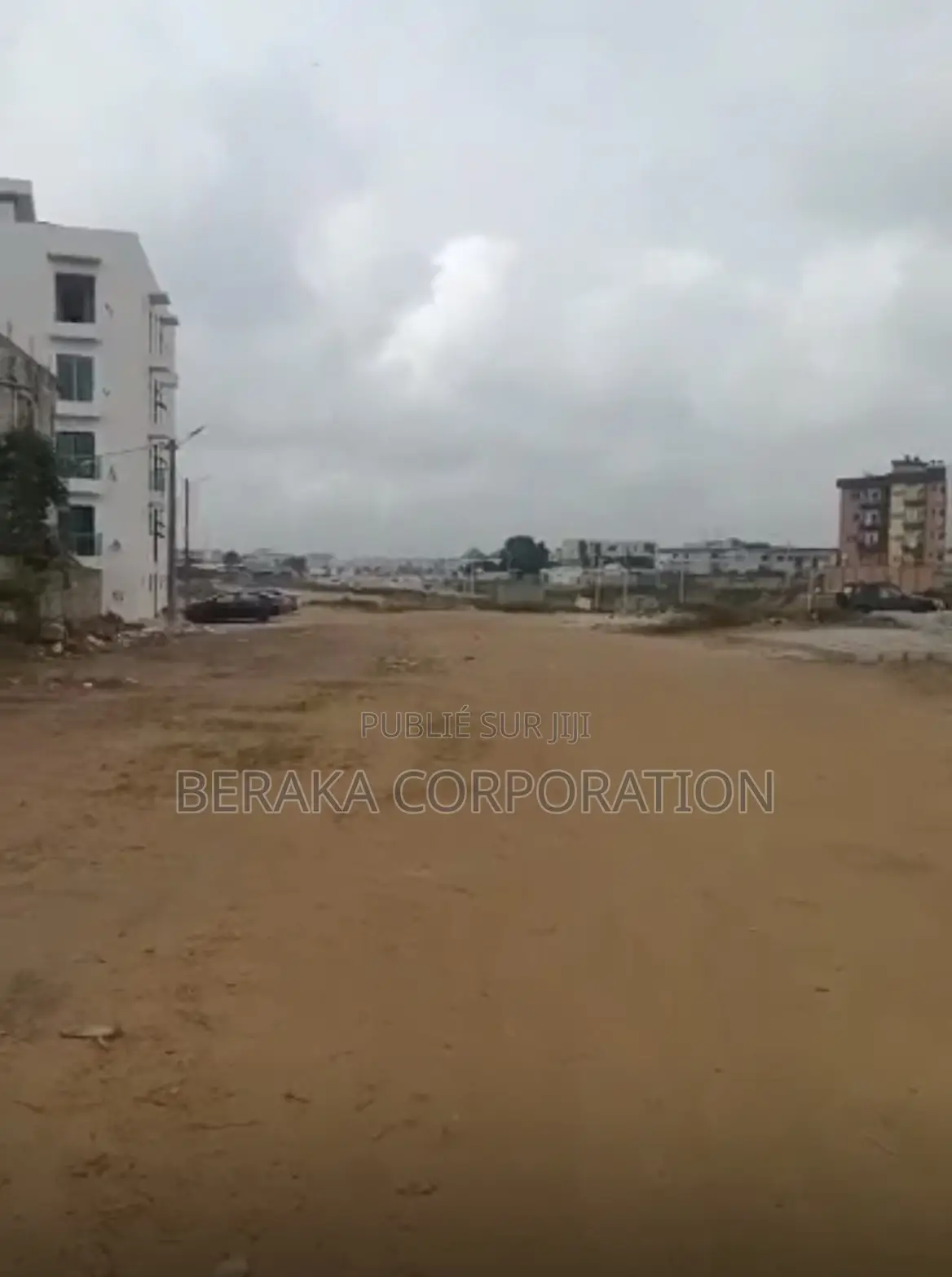  À VENDRE – COCODY ANGRÉ CHU  5 Lots Collés De 400 M2 Avec ACD Glob