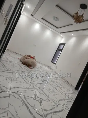 2chbre Appartement dans Lascoco Maison, Cocody à Louer
