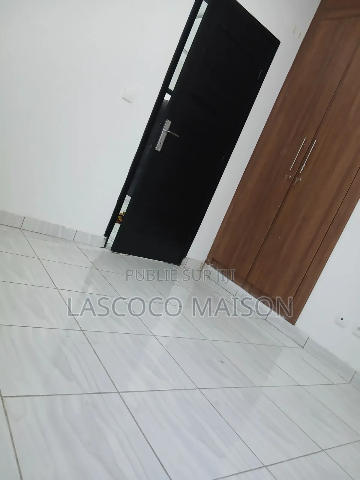 2chbre Appartement dans Lascoco Maison, Cocody à Louer