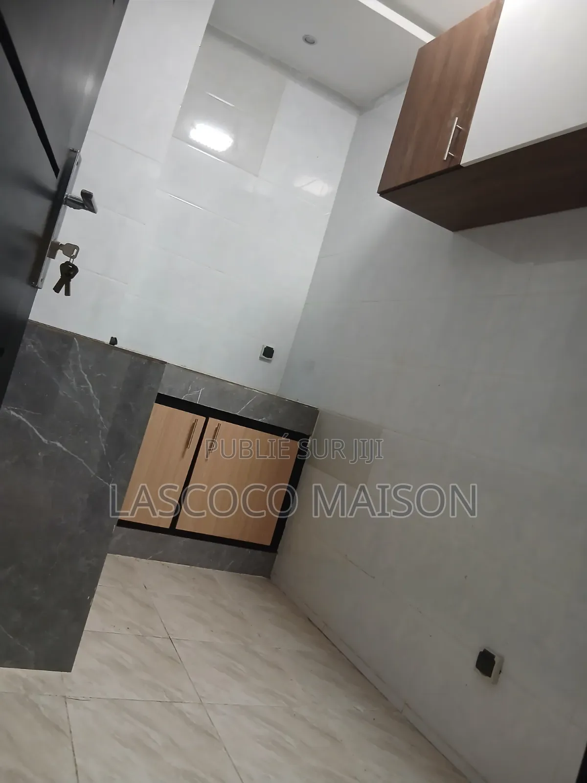 2chbre Appartement dans Lascoco Maison, Cocody à Louer