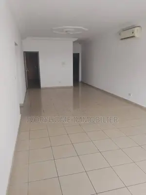 2chbre Appartement dans Cocody à Louer