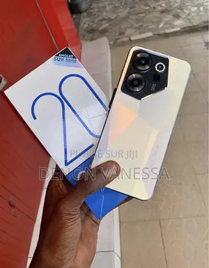 Nouveau Tecno Camon 20 128 GB Autre