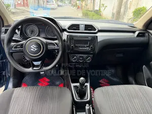 Suzuki Dzire 2023 Bleu