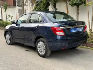Suzuki Dzire 2023 Bleu