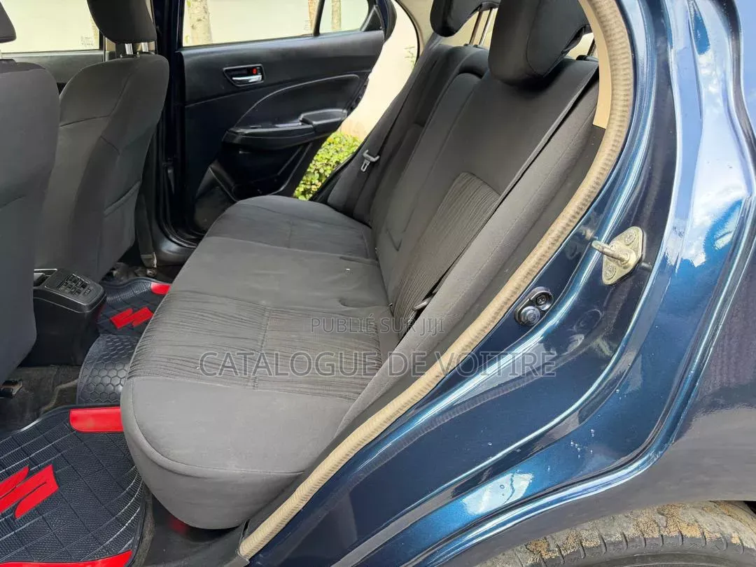 Suzuki Dzire 2023 Bleu