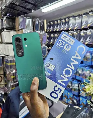 Nouveau Tecno Camon 50 Pro 256 GB Vert