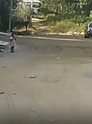 *Vente À Bassam ! * - Terrain De 500 M2 ; - Derrière Le Lycée D’Excel