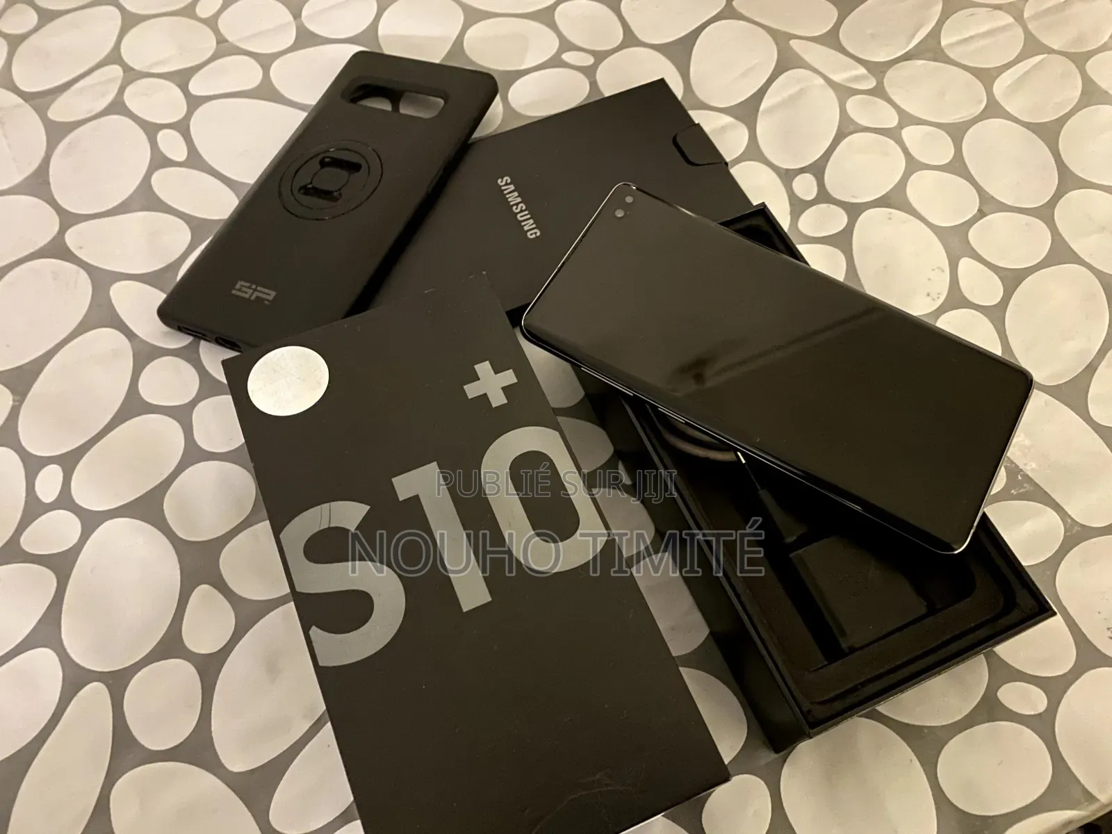 Nouveau Samsung Galaxy S10 Plus 128 GB Noir