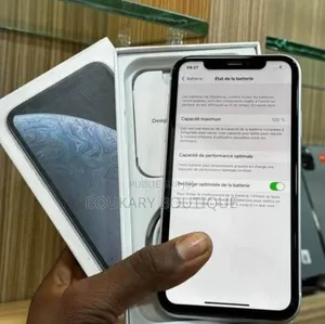 Nouveau Apple iPhone XR 64 GB Blanc