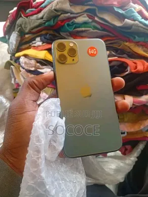 Nouveau Apple iPhone 11 Pro Max 256 GB Gris