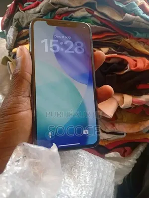 Nouveau Apple iPhone 11 Pro Max 256 GB Gris