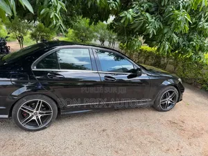 Mercedes-Benz C350 2014 Noir