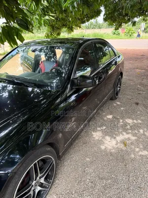 Mercedes-Benz C350 2014 Noir