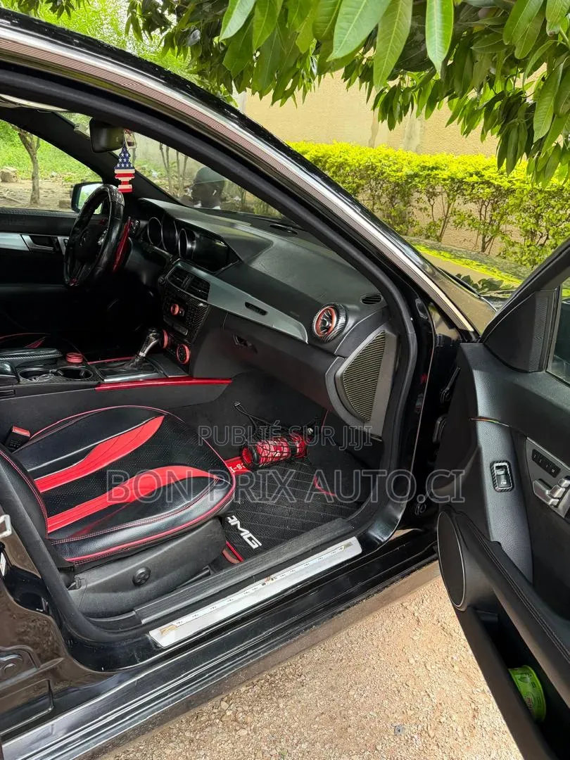 Mercedes-Benz C350 2014 Noir