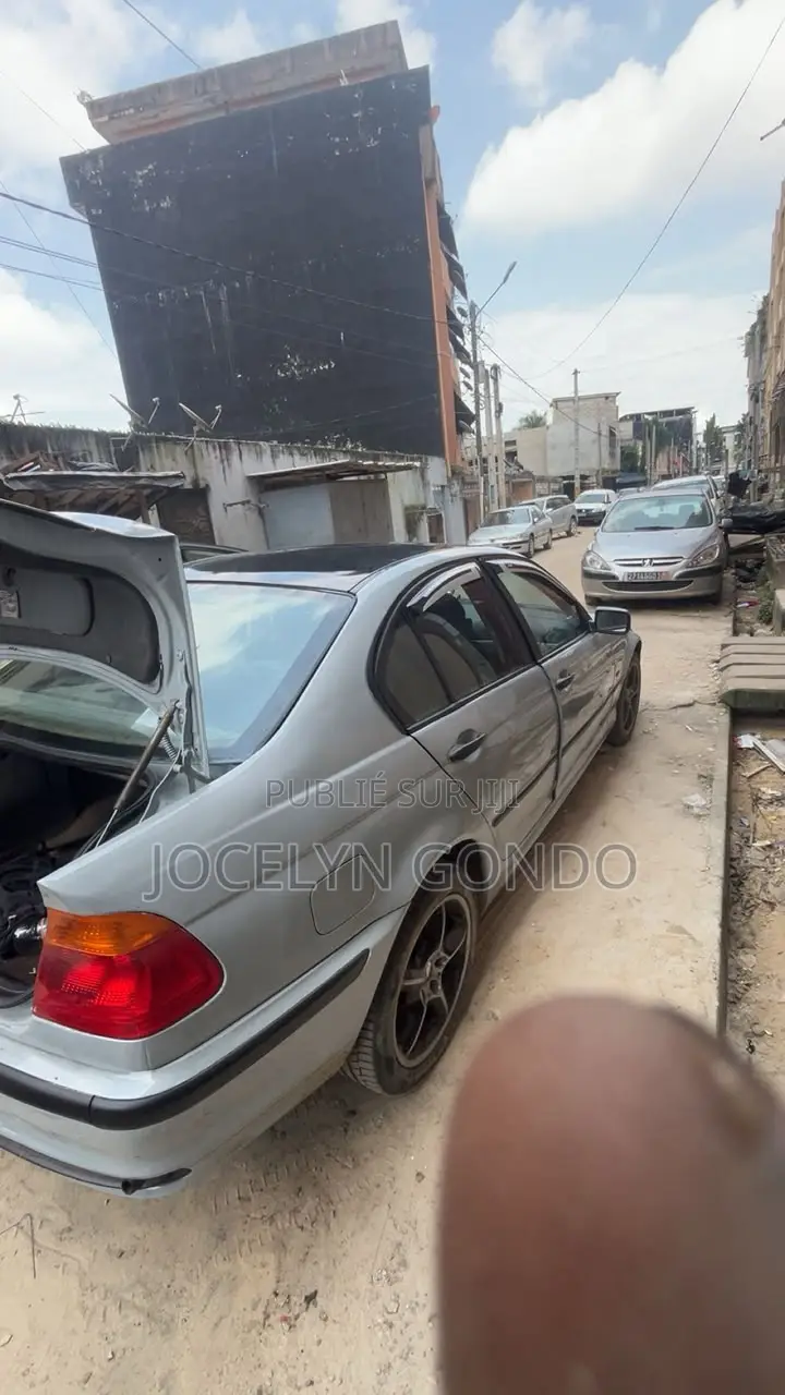 BMW 3 Series 2005 Blanc