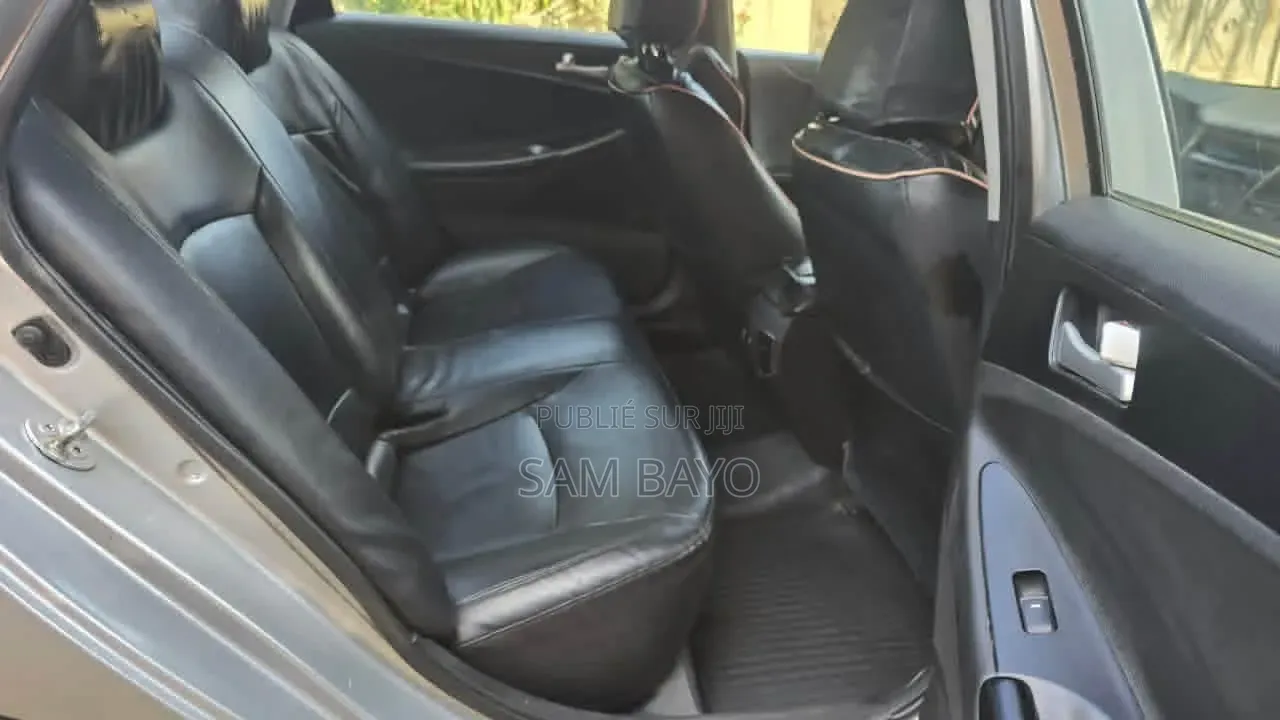 Hyundai Sonata 2012 Gris