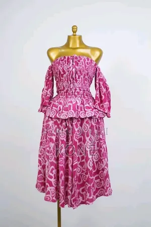 Robe Des Femmes