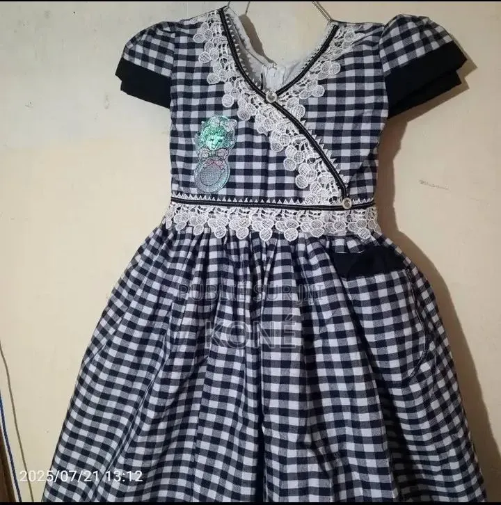 Tenue De l'École
