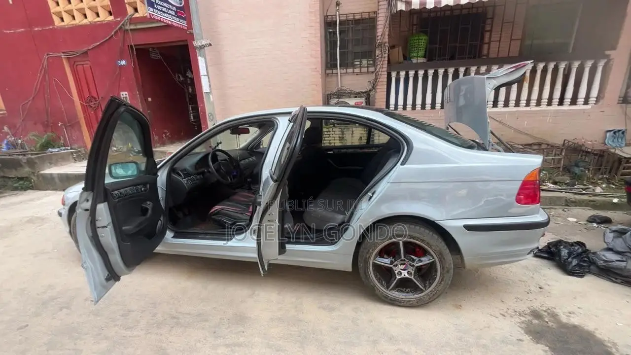 BMW 3 Series 2005 Blanc