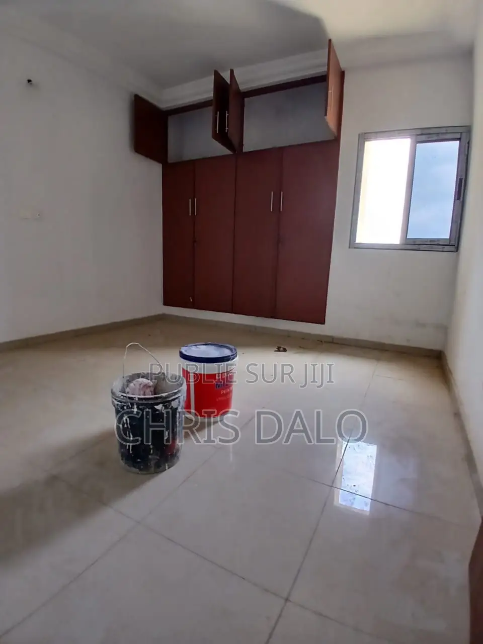 3chbre Appartement dans Solo, Cocody à Louer