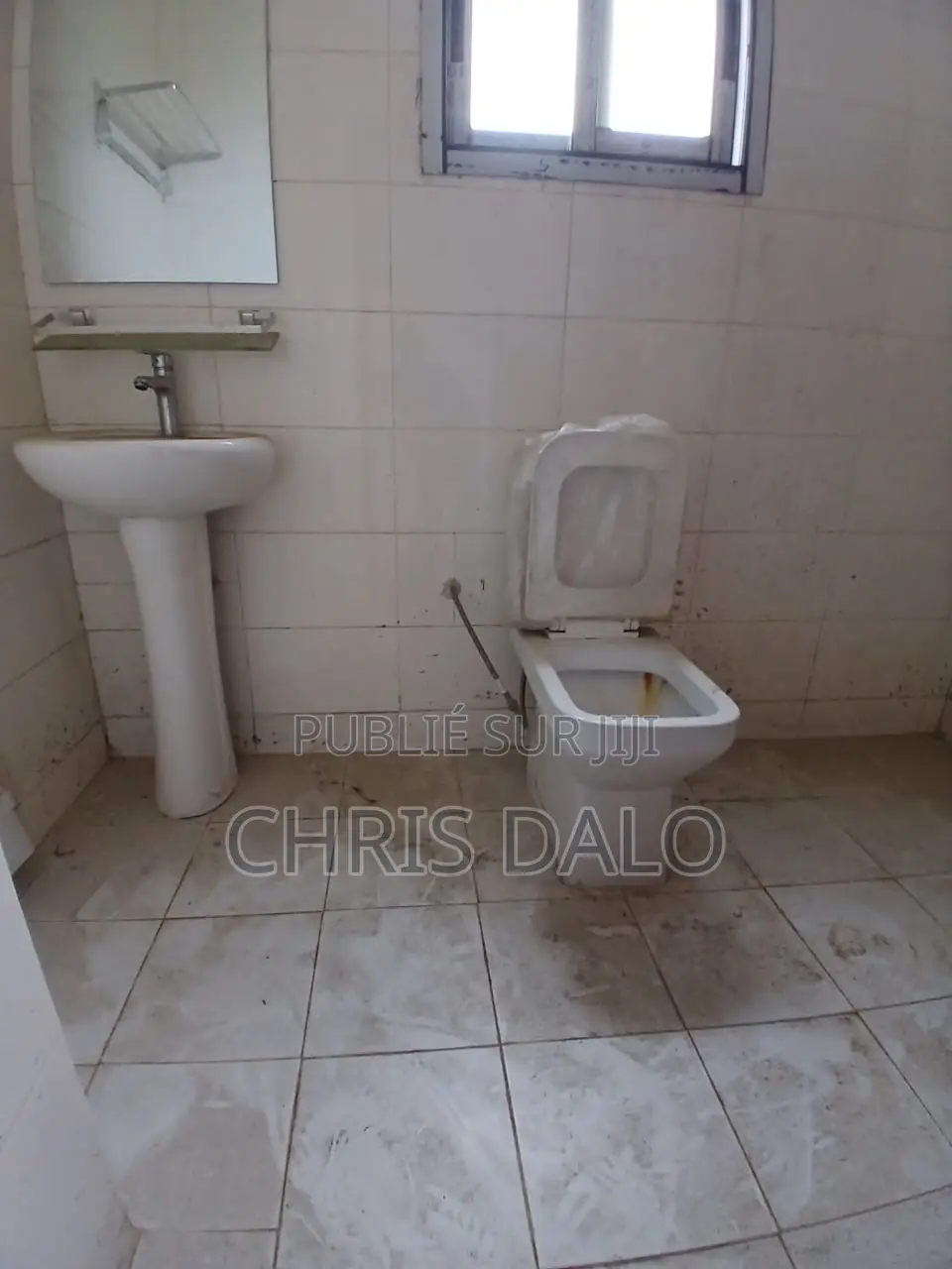 3chbre Appartement dans Solo, Cocody à Louer