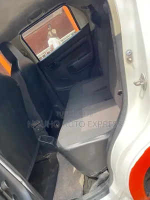 Suzuki S-Presso 2023 Rouge