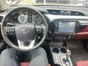 Toyota Hilux Surf 2009 Noir